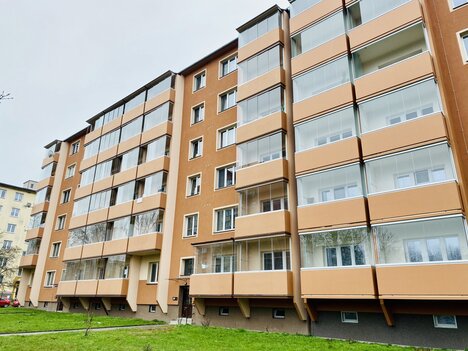 Pronájem bytu 2+1 s lodžií, 54 m2, Spartakovců, Ostrava